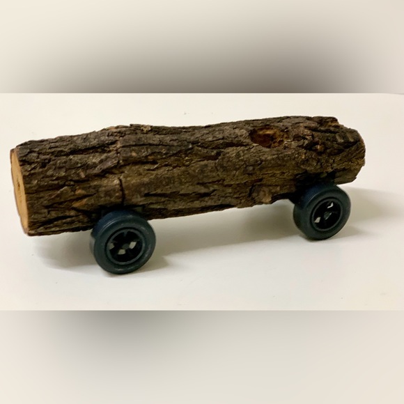 1980s Vintage Hand Crafted Homemade Wooden Tree Log Pinewood Derby Race Car - Picture 8 of 12